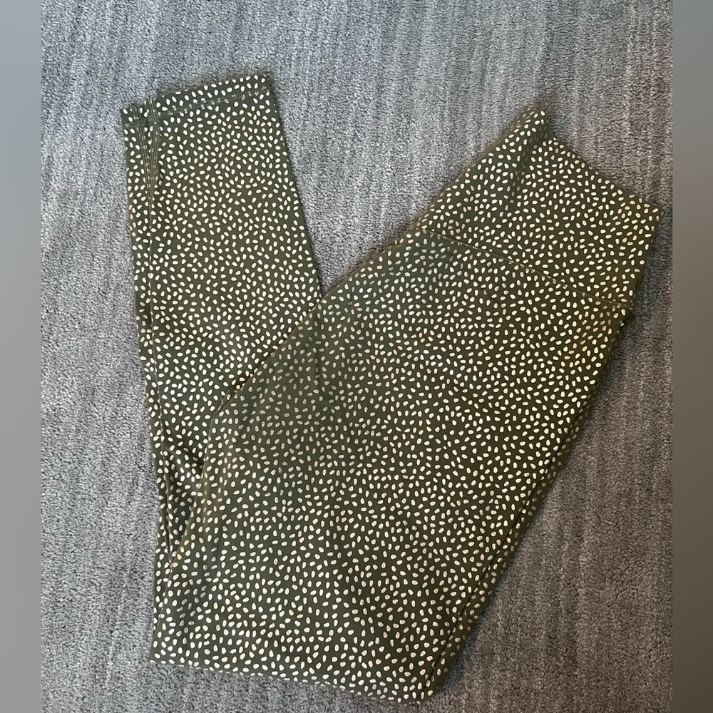 Buffbunny green leggings with gold polka dots